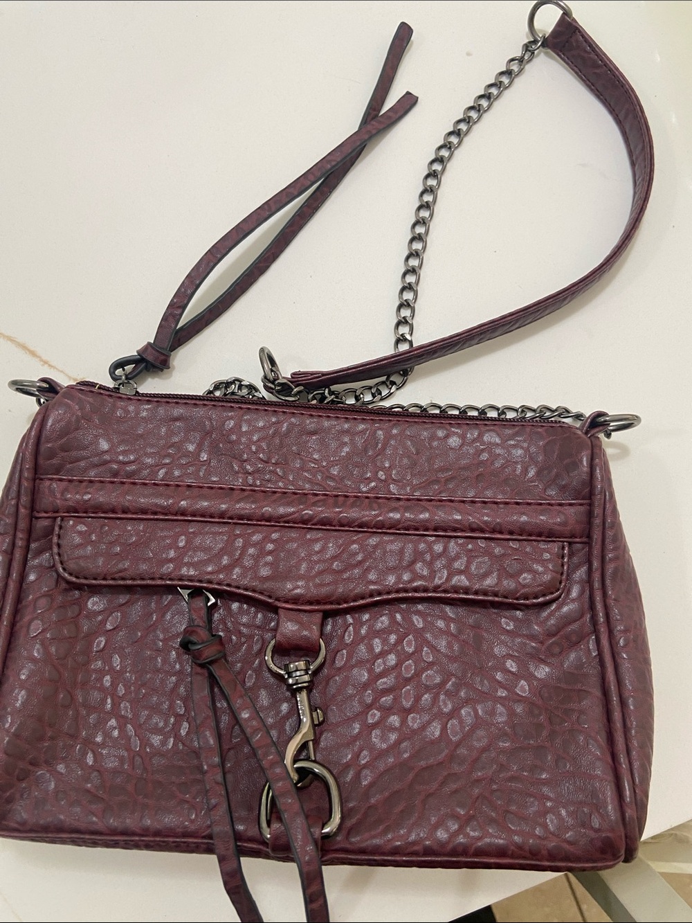 Yoki Wine Textured Pebbled Crossbody Bag with Chain Strap